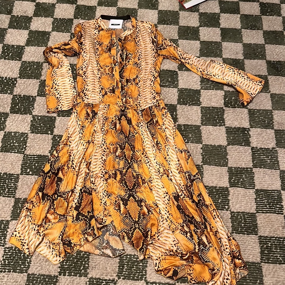Dimora yellow snakeskin midi dress - Picture 3 of 7